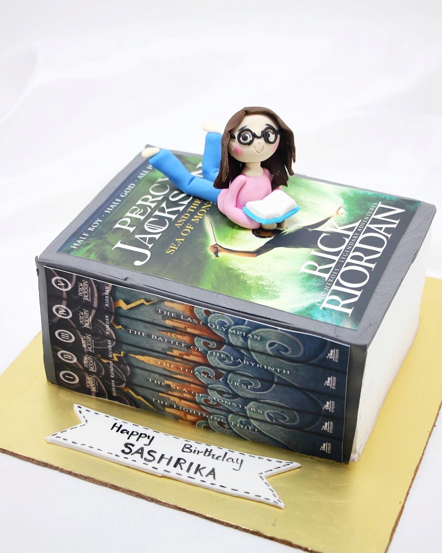 Reader & Book Lover Cake
