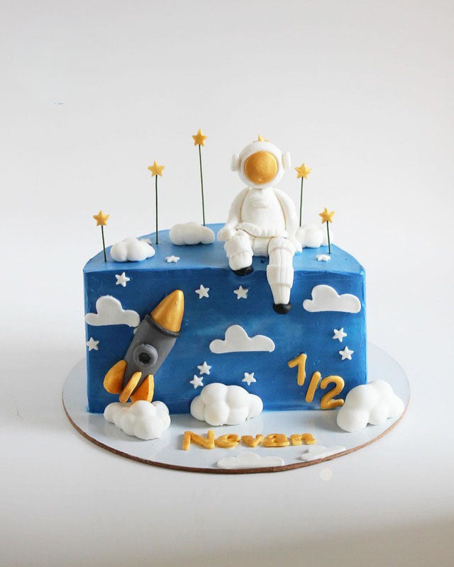 Little Astronaut Half Birthday Cake