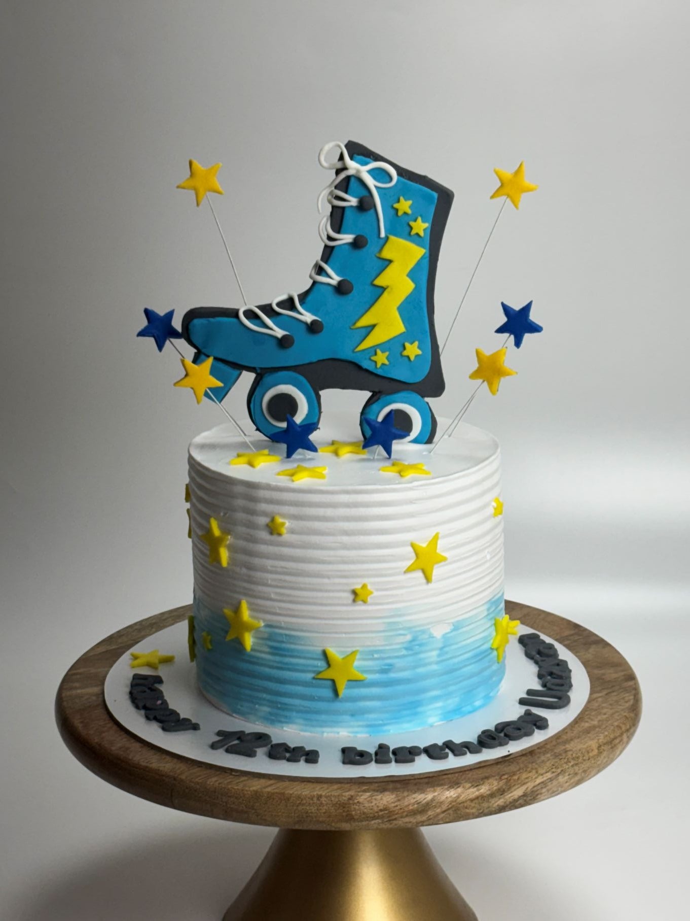 Roller Skating Theme Birthday Cake – Kids Skating Party Cake Design