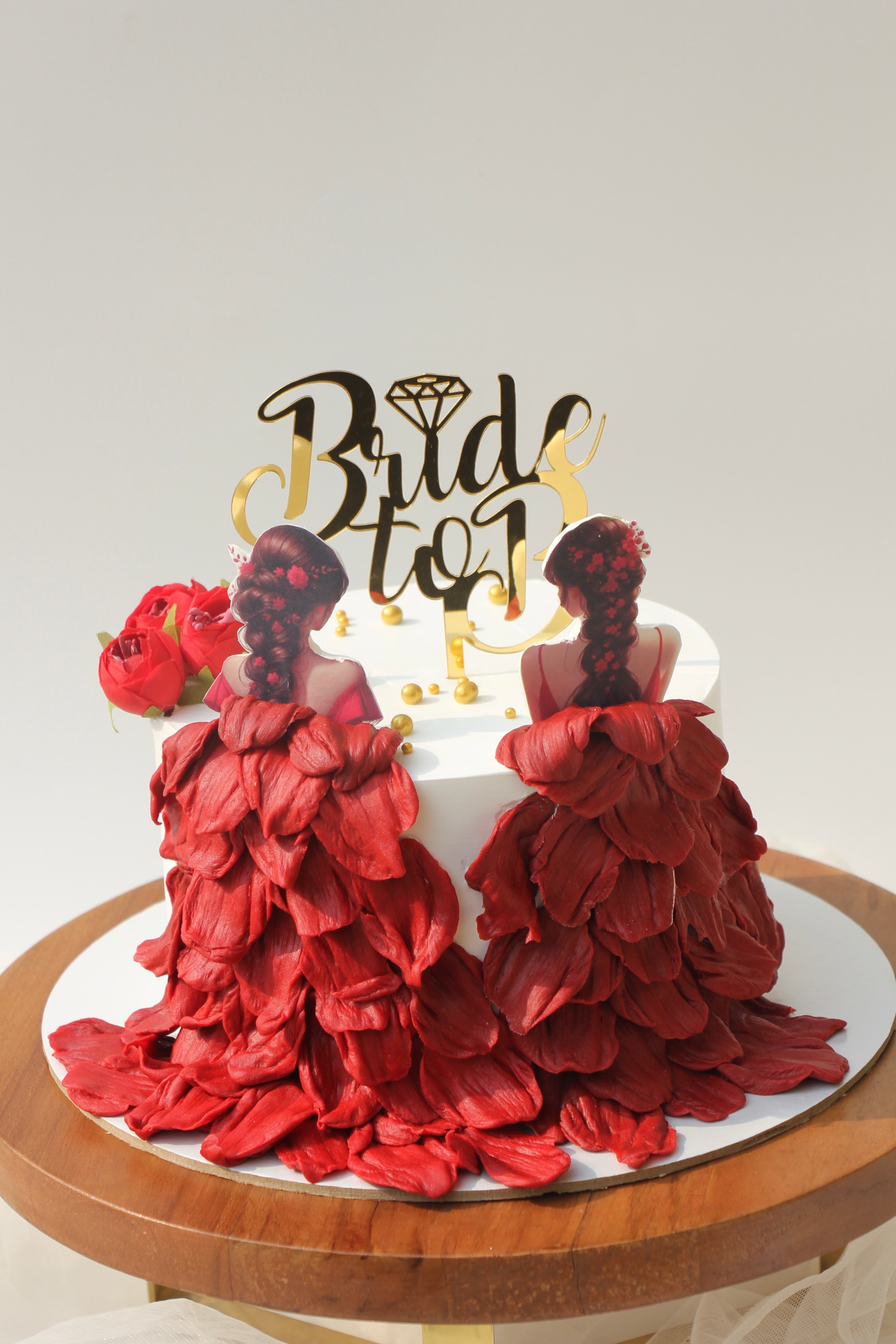 Bride-to-Be Dual-Petal Couture Cake